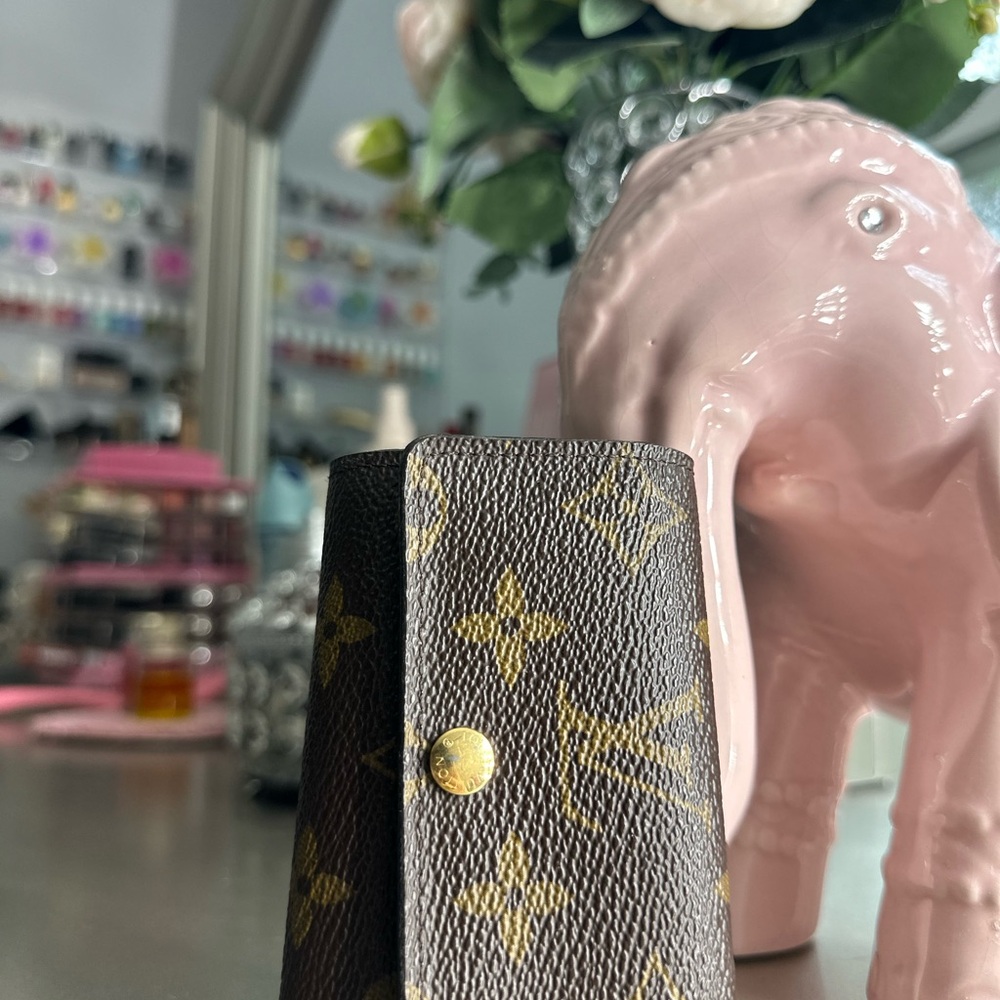 Louis Vuitton Brown Monogram 6-Ring Key Holder